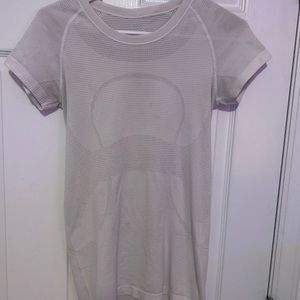 lululemon tshirt